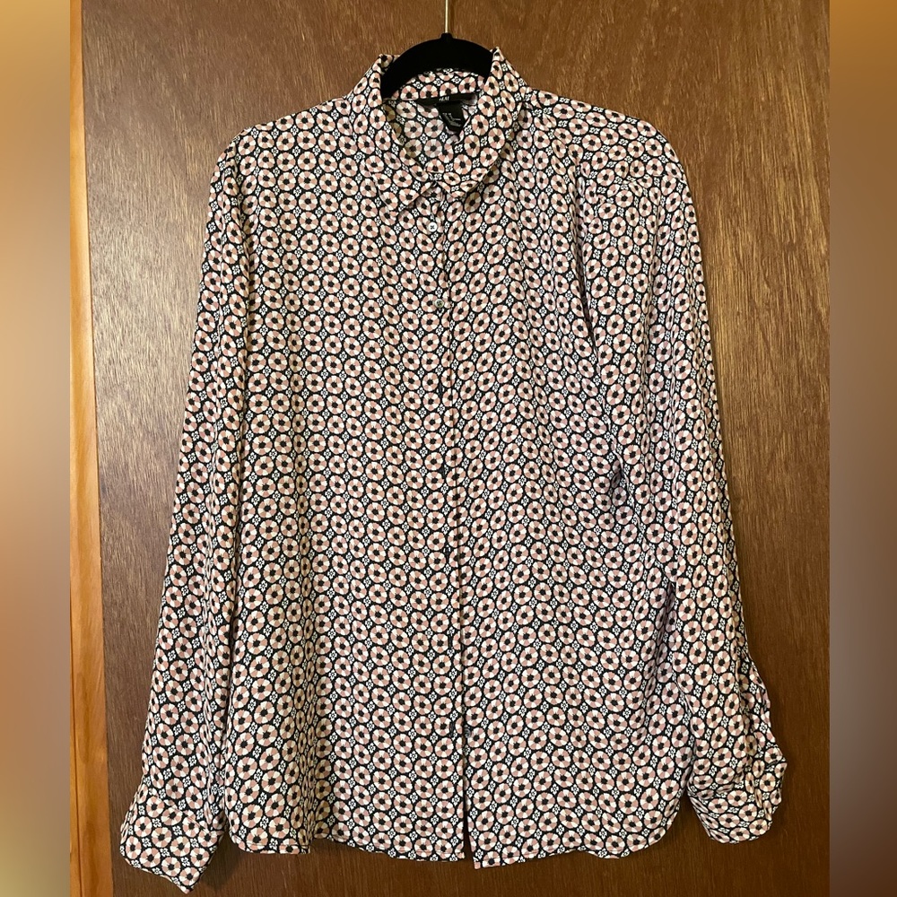 H&M Long Sleeve Button Down Shirt